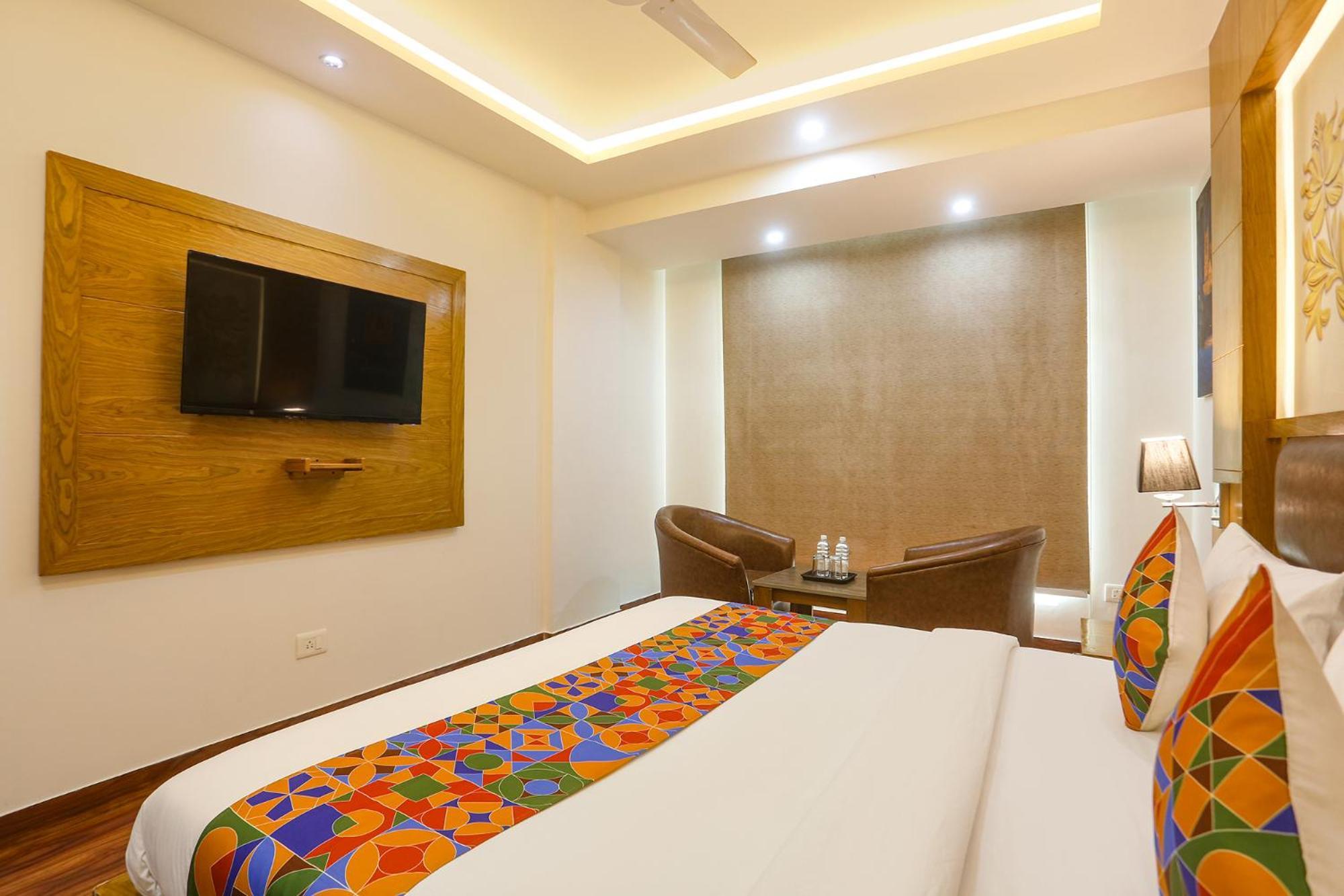 Fabhotel Prime Star 17 - Nr Yashobhoomi Convention Centre Delhi  Exteriör bild