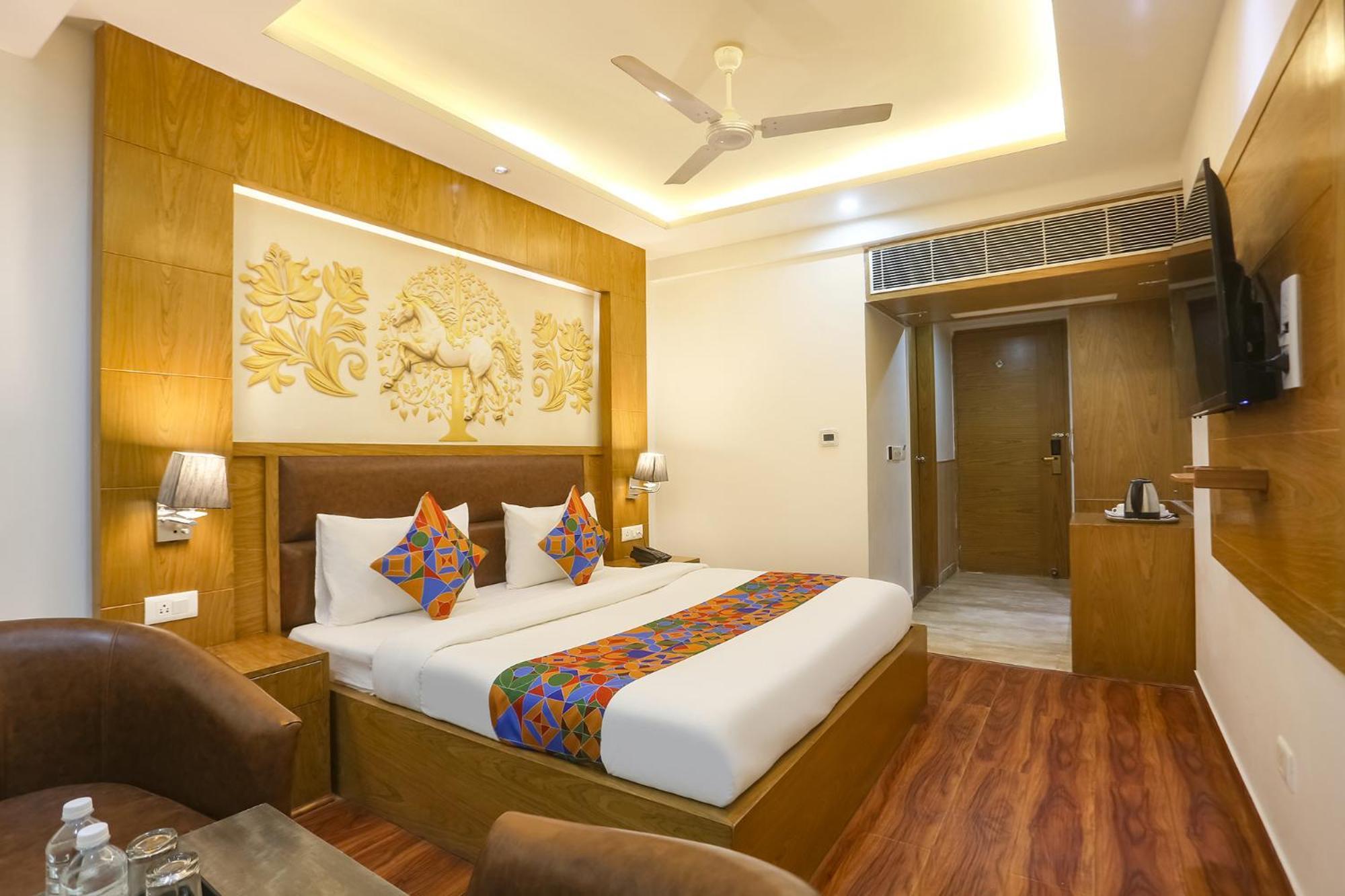 Fabhotel Prime Star 17 - Nr Yashobhoomi Convention Centre Delhi  Exteriör bild